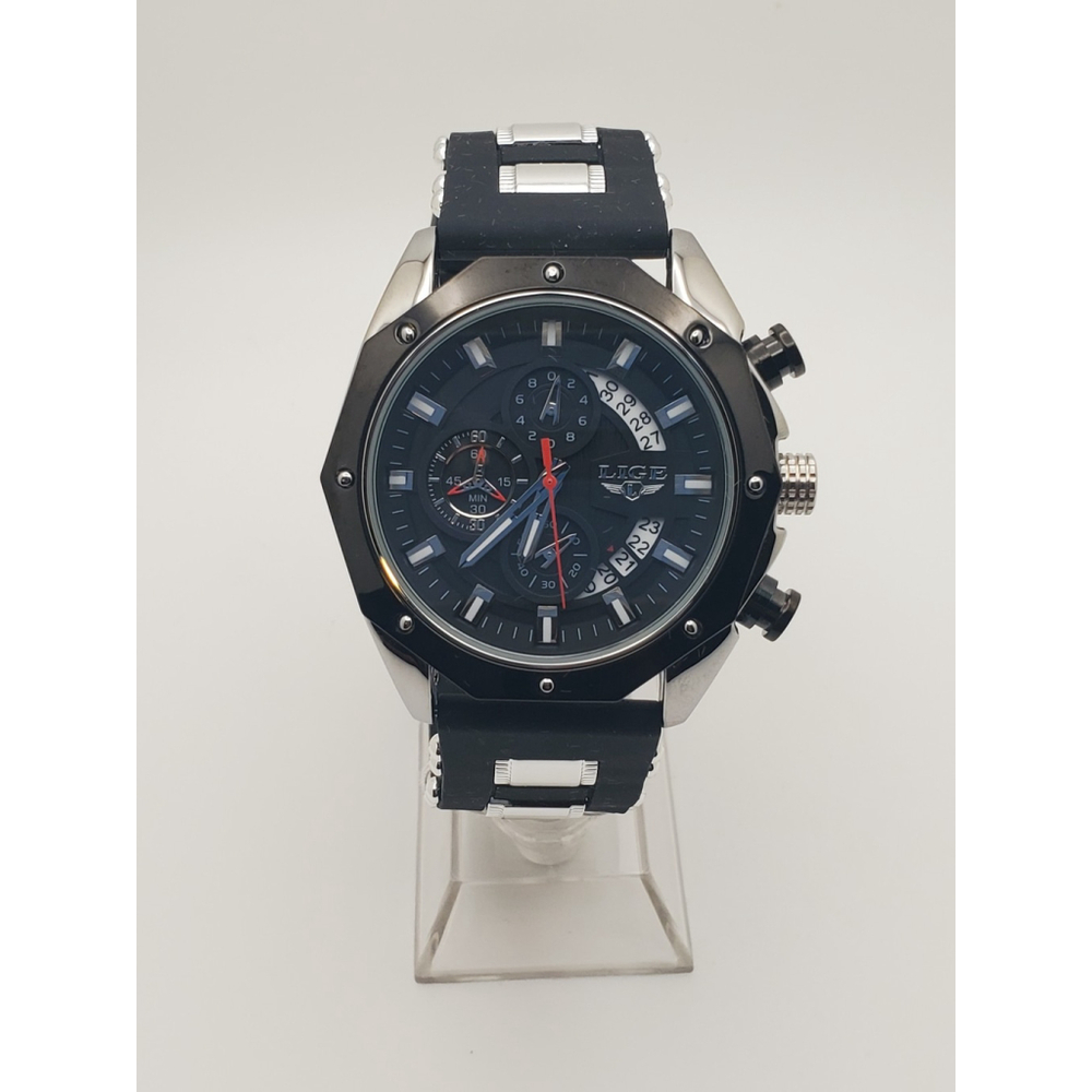 Mens Watch - Picture 2 of 12